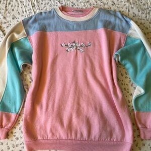 Athletech Sweater with Colourblock and Flower Embroidery